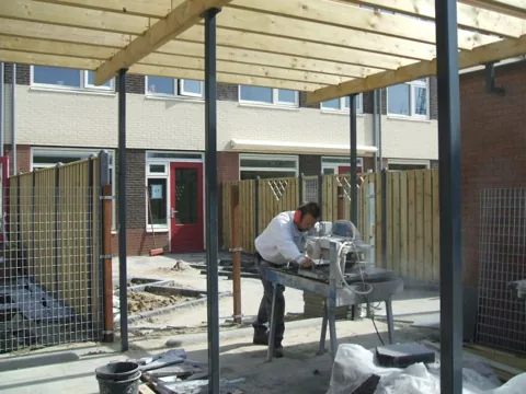 Tuinproject van Hovenier Klavertje 4: aanleg en bestrating