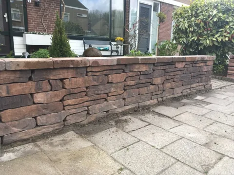 Tuinproject van Hovenier Klavertje 4: aanleg en bestrating