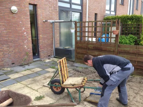 Tuinproject van Hovenier Klavertje 4: houtwerk en vlonders